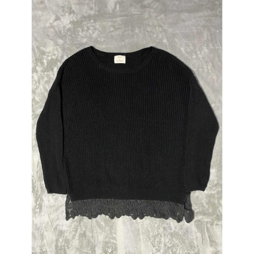 Pins and Needles Anthropologie Black Sweater Lace Hem Knit Pullover Relaxed‎ Fit